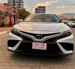 تۆیۆتا کامری